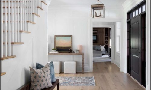 Entryway Elegance: Crafting a Stylish Entryway System